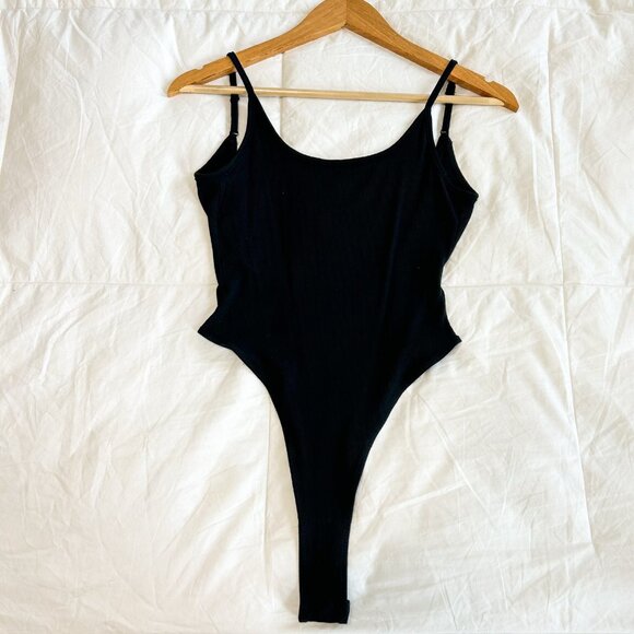 SHEIN Black Ribbed Low Back Thong Bodysuit Women’s Size Small EUC - Picture 5 of 7